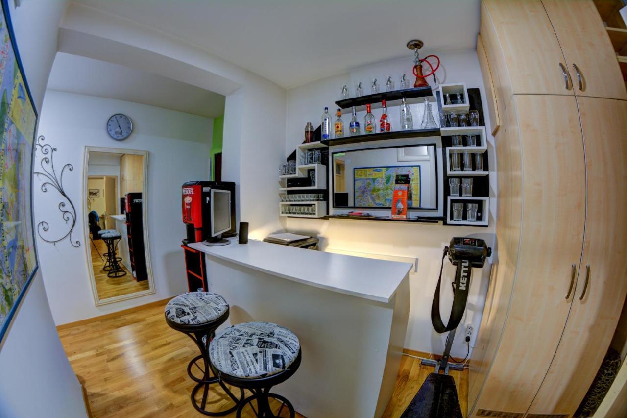 Rooms And Apartments S Belgrado Exterior foto
